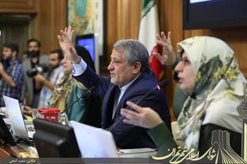 رییس شورای اسلامی شهر تهران پرسید چرا شهرداری نسبت به طرح توسعه مجلس و تجاوز به حق عمومی شهر واکنشی ندارد؟